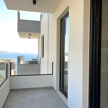 Diamond Golden 3 * Sarande