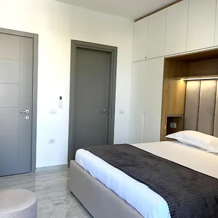 Diamond Golden 3 Sarande
